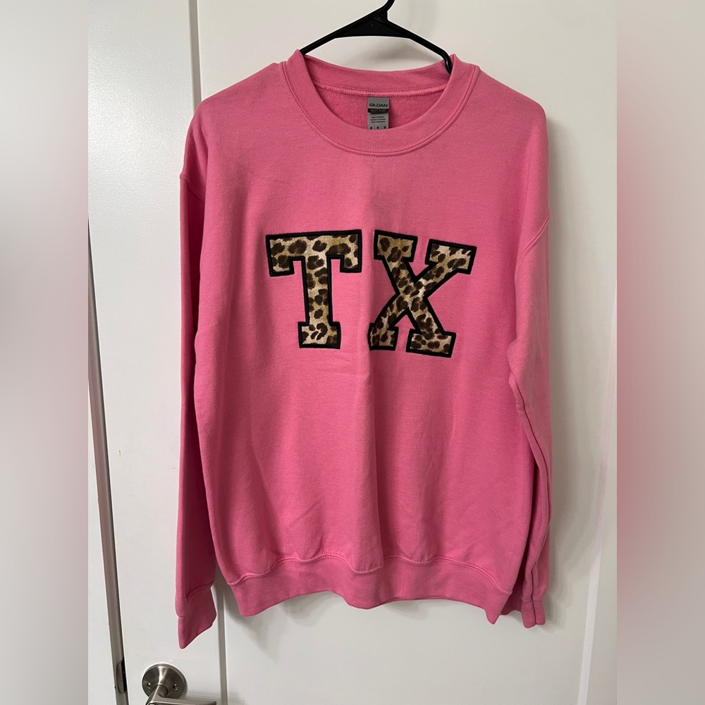 Hot Pink Cheetah TX Sweatshirt